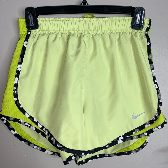 NIKE DRI FIT Shorts Yellow with Flowers - Picture 1 of 4